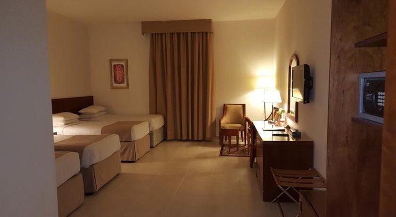 Makarem Al Bait Al Azizia Hotel