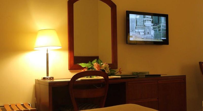 Makarem Al Bait Al Azizia 4*