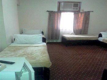 Al Salah Tower 4*