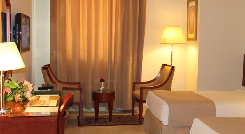Makarem Al Bait Al Azizia Hotel