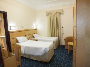 Al Maqam Housing Center 3*