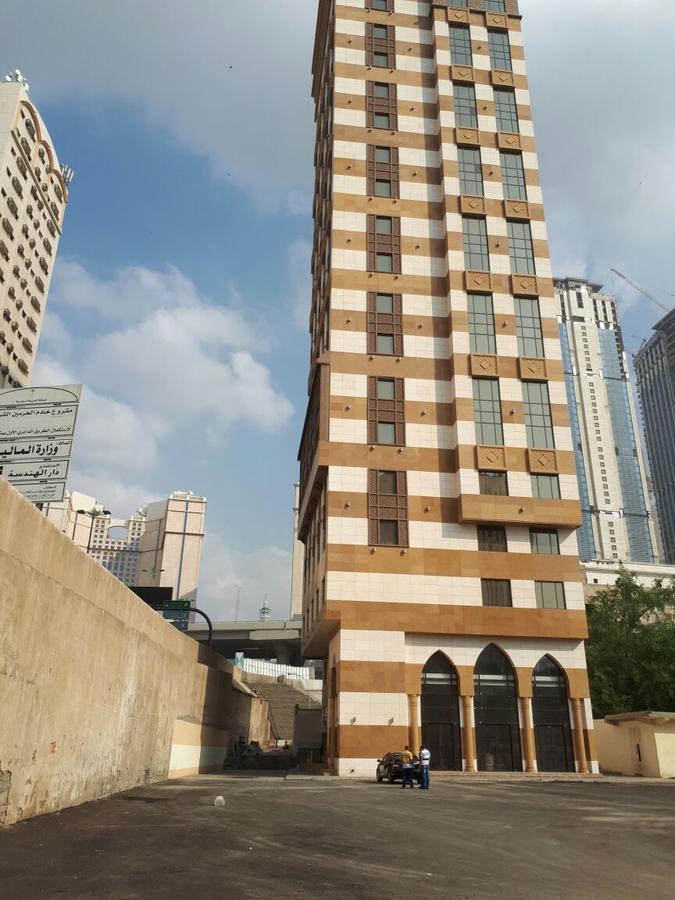 Samaa Um Al Qura Hotel 3*